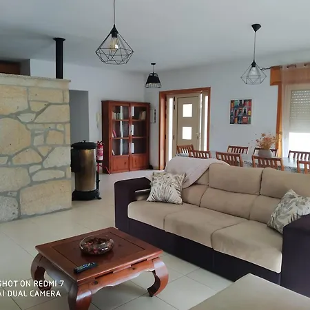Casa Silva Do Minho * アルコス・デ・ヴァルデヴェス